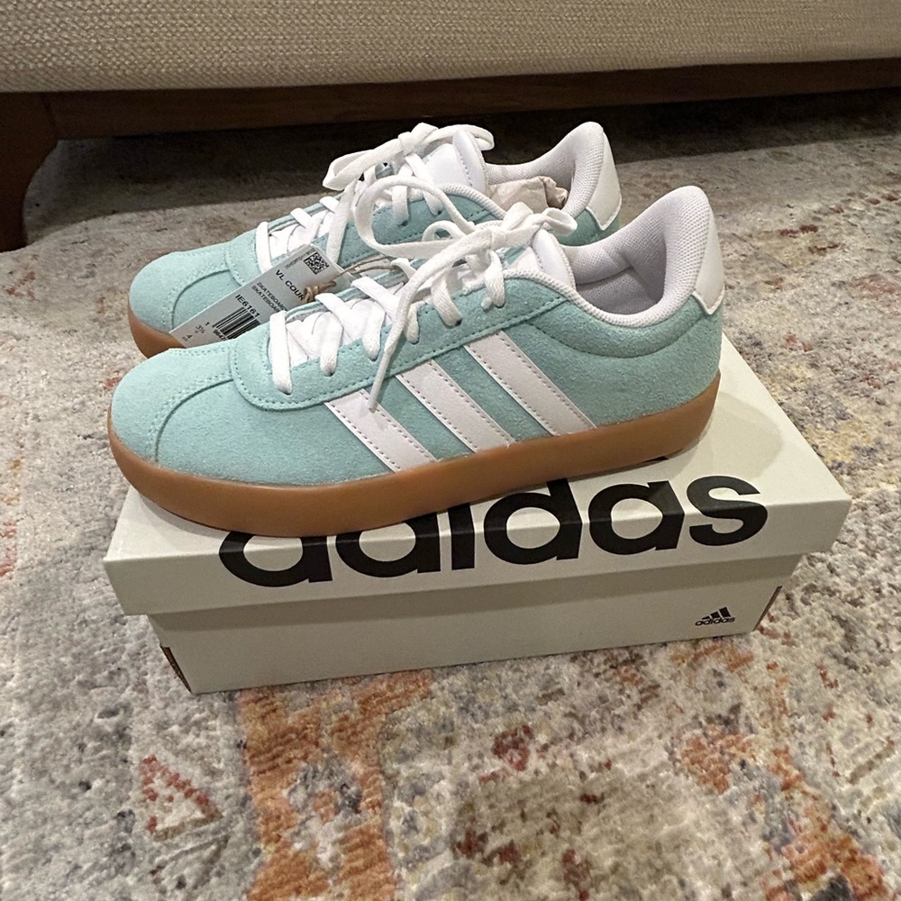 Adidas VL Court